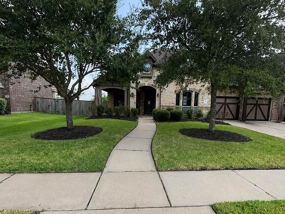 2nd image of 23914 Milazzo Dr