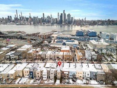 423 Gregory Ave, Weehawken, NJ, 07086