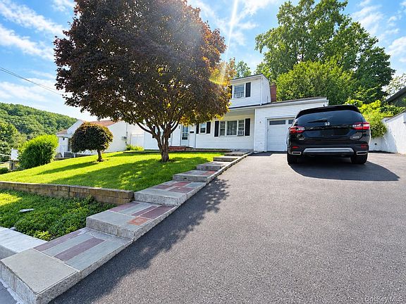 5th image of 9 Valley View Drive