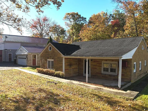 1692 Chestnut Ridge Rd, Upper Black Eddy, PA 18972