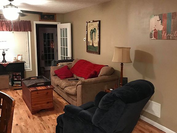 5th image of 8001 Carolina Ave