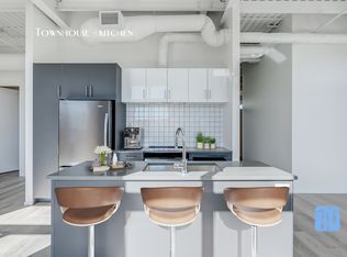 Steps Bridgeland, Calgary, AB T2E 8S9