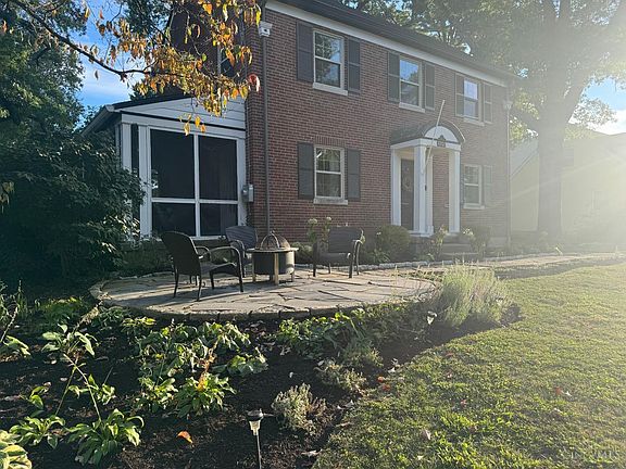 3rd image of 1203 Wionna Ave