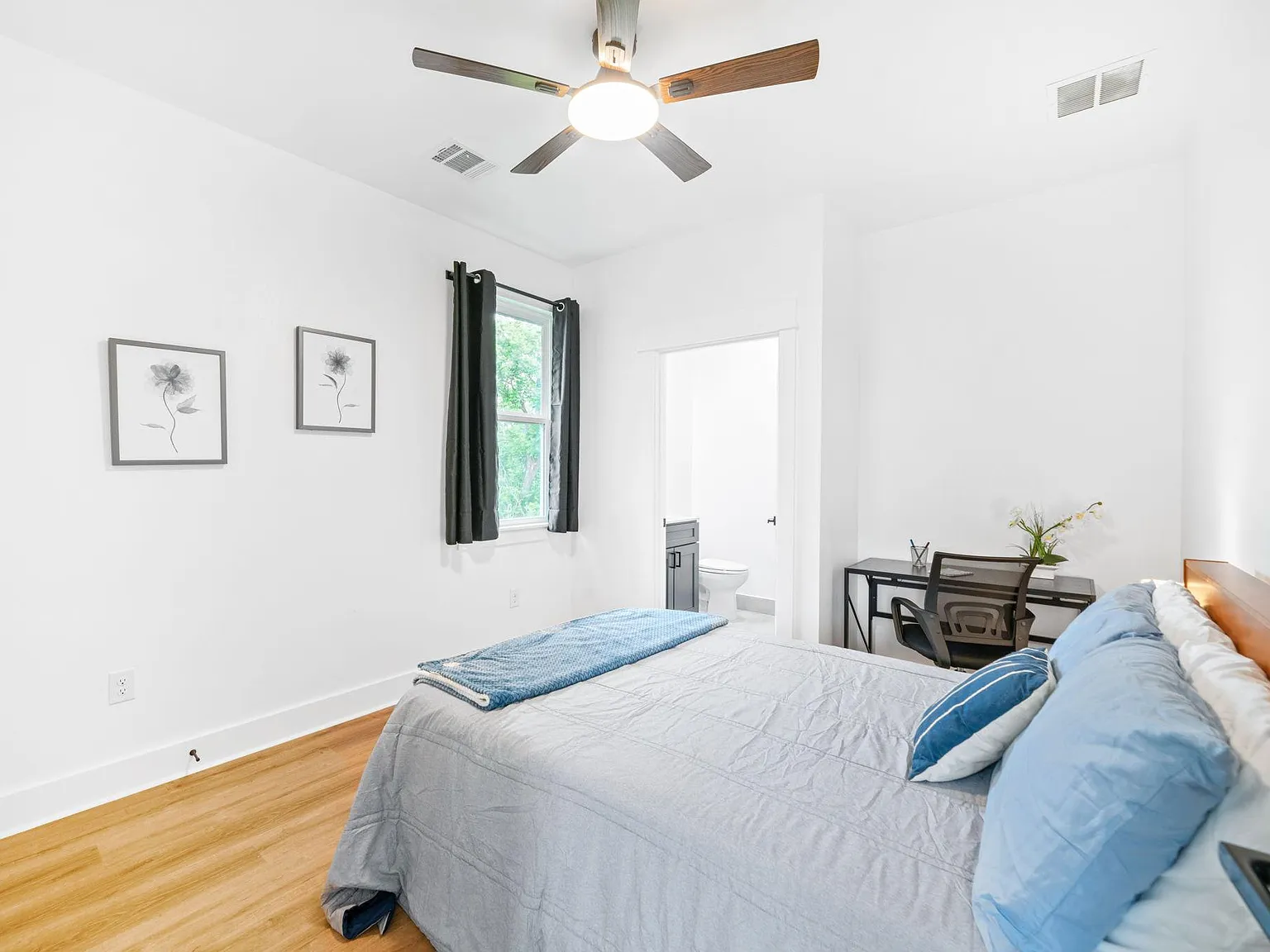 4 bed, 6.0 bath, 2350 sqft, $1,252 — Photo 3