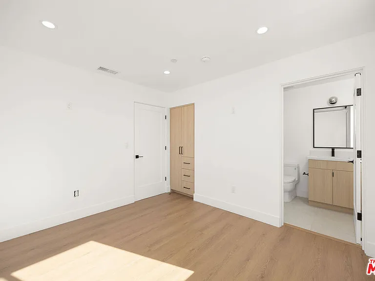 6241 Banner Ave — Photo 9