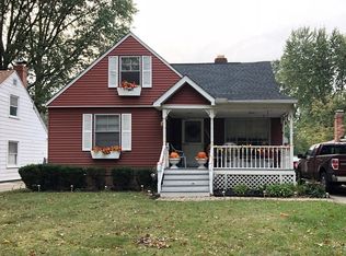6948 Greenleaf Ave, Parma Heights, OH 44130