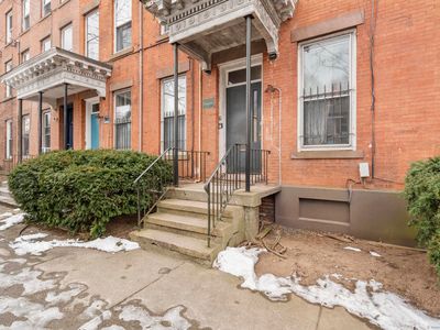 30 Lyon Street, New Haven, CT, 06511