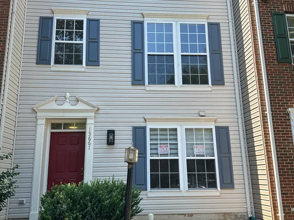 13661 Saint Johns Wood Pl, Herndon, VA 20171