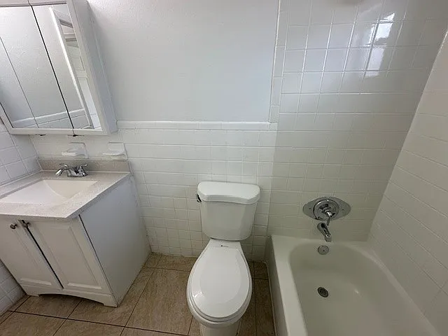 5621 SW 36th Ct — Photo 18