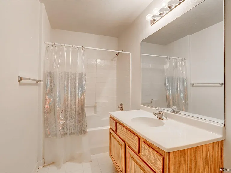 1110 Opal St #202 — Photo 18
