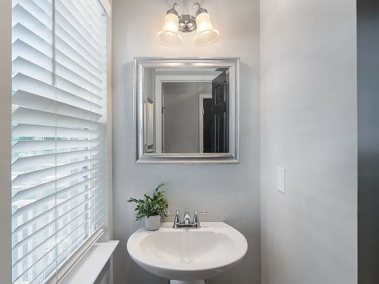 2142 Nashboro Blvd — Photo 3