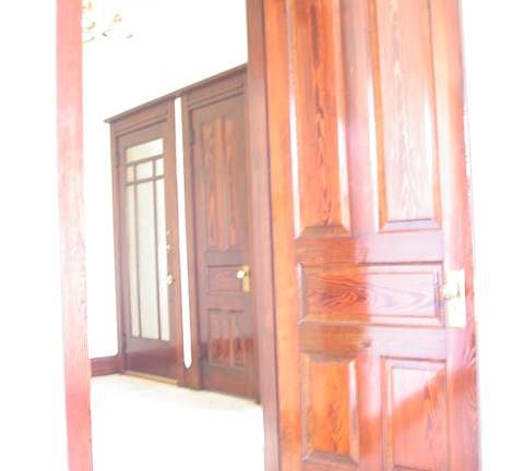 2nd image of 2935 Montana Ave