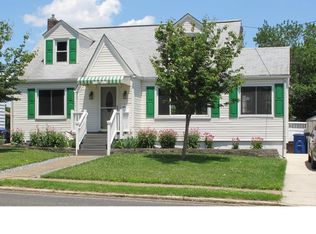 247 S Fellowship Rd, Maple Shade, NJ 08052