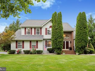 11 Jared Dr, Robbinsville, NJ 08691