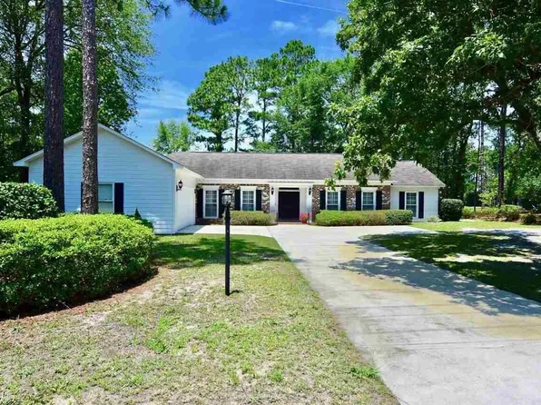 51 Oleander Dr, Pawleys Island, SC 29585