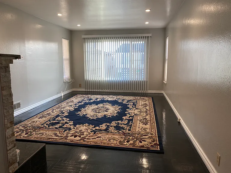 278 Alta Loma Ave — Photo 3