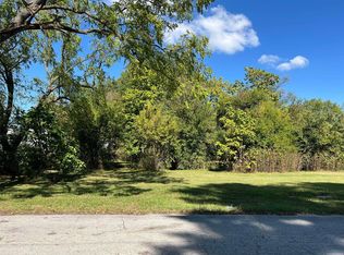 602 W New St, Palmyra, MO 63461