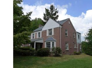 7 Lawnside Rd, Cheltenham, PA 19012