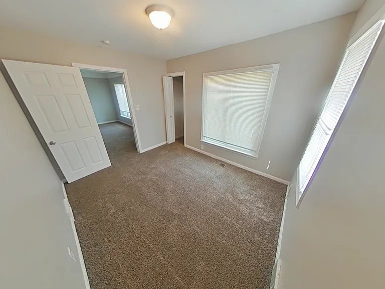 27881 Oneil St — Photo 6