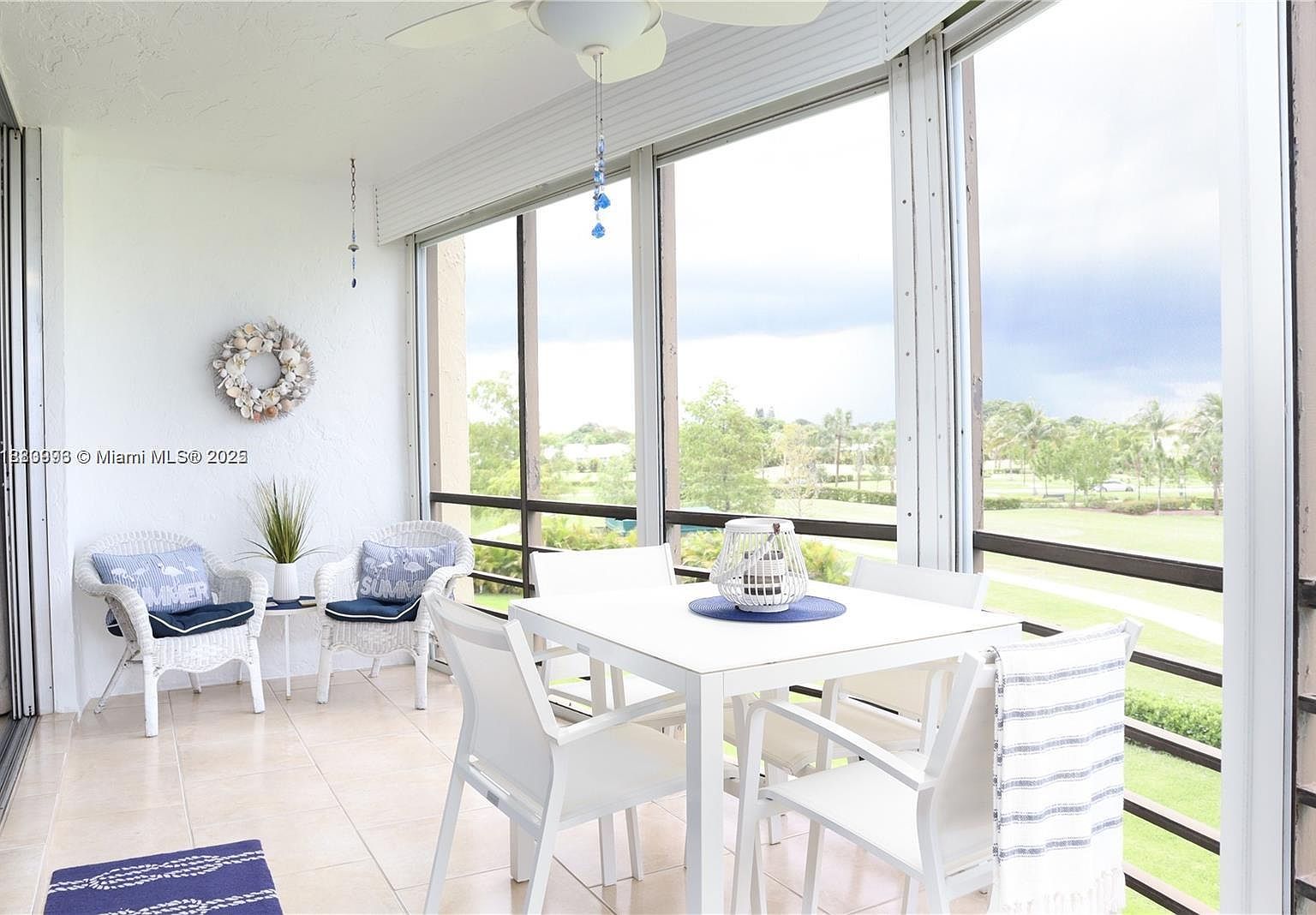 23099 Barwood Ln N APT 304