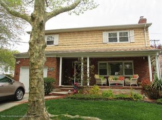 469 Barclay Ave, Staten Island, NY 10312