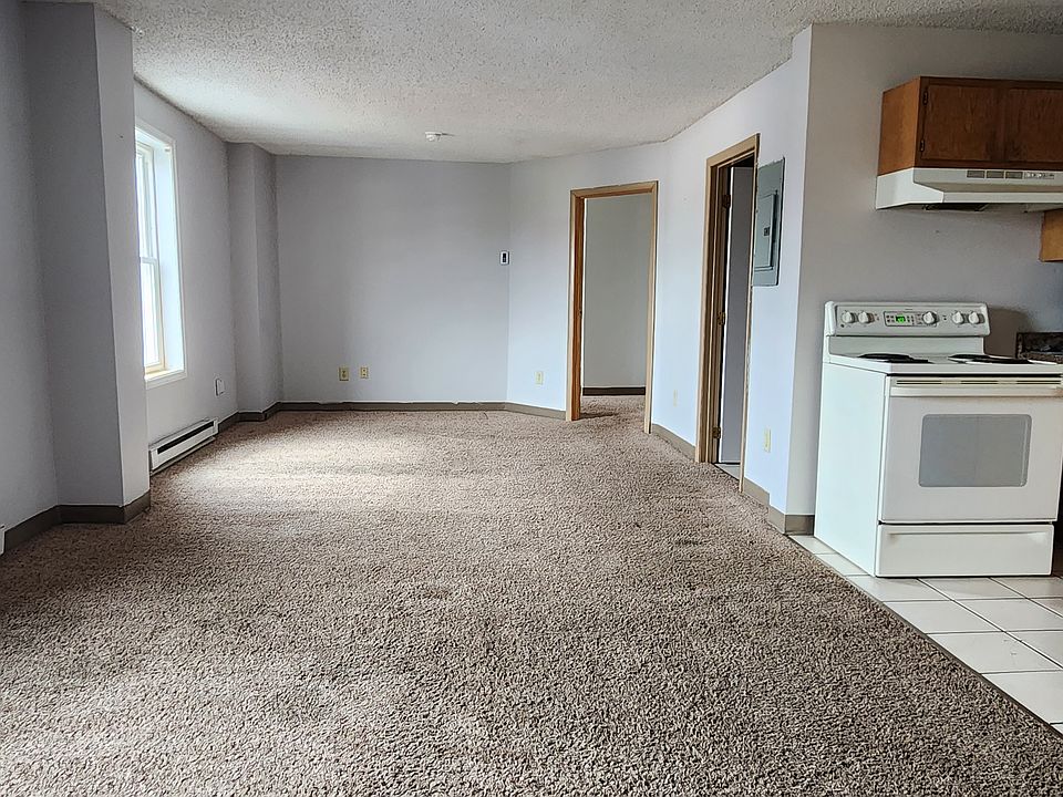 2nd image of 201 E Church St #3B