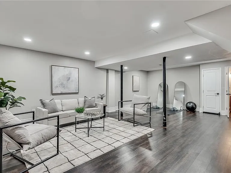 1820 Cedar Cliff Dr SE — Photo 13
