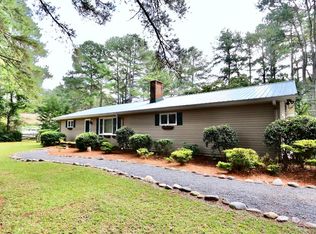 1165 Rays Bridge Rd, Whispering Pines, NC 28327