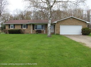 606 S Chester Rd, Charlotte, MI 48813