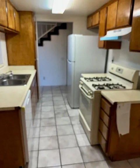 1828 E Avenue J9 #3 — Photo 1