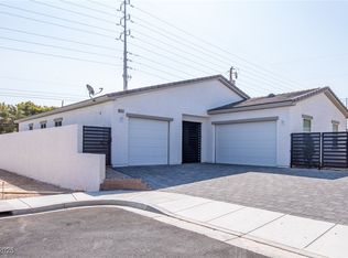 5542 Stormy Night Ct, Paradise, NV 89120