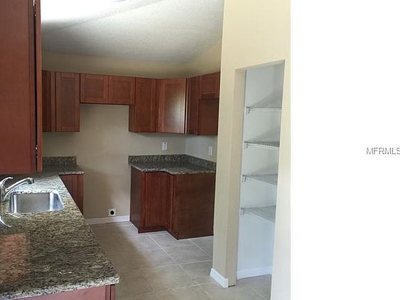 2nd image of 10802 N Annette Ave