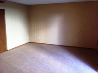 4828 W 2nd St N APT 11, Wichita, KS 67212
