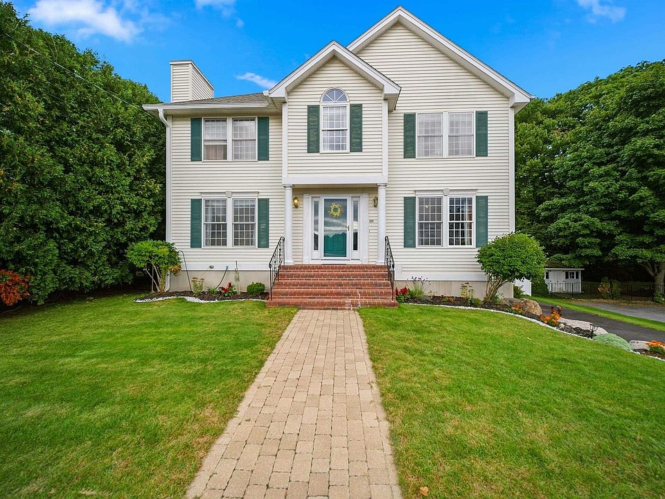 1st image of 89 Stonington Drive
