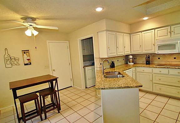 2nd image of 3340 Lanarc Dr