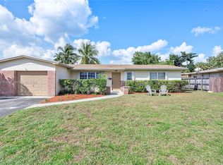 8301 NW 17th Ct, Hollywood, FL 33024