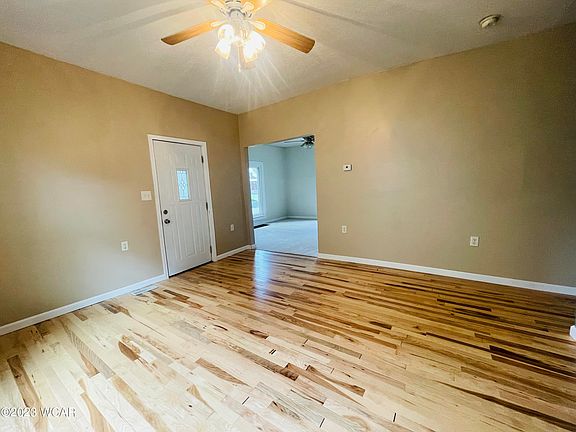 4th image of 812 Richie Ave