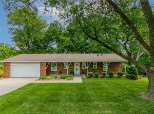 6907 N Central St, Gladstone, MO 64118