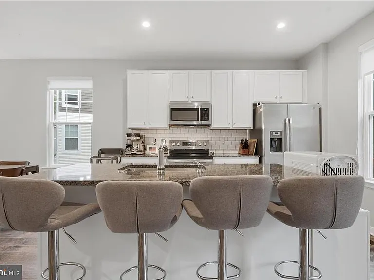 12260 Haydon Pl — Photo 11