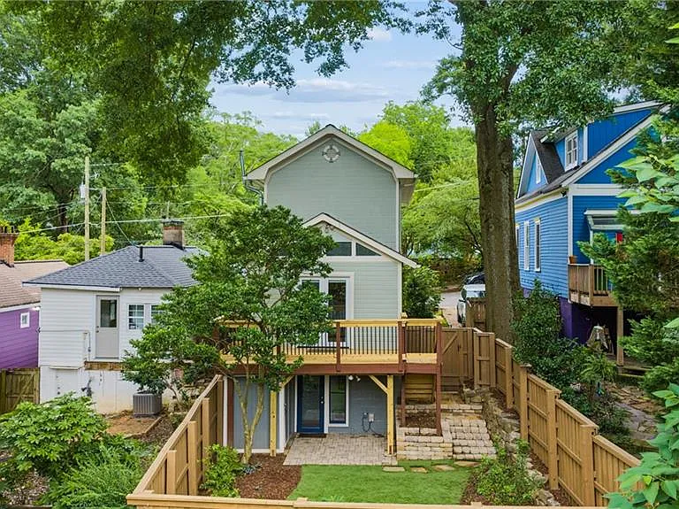 816 Virgil St NE — Photo 41