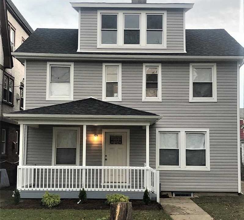 1st image of 28 Moore Ave