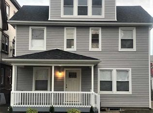 28 Moore Ave, Hempstead, NY 11550
