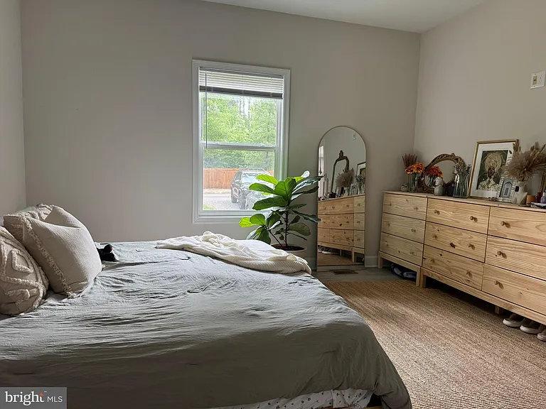 903 Albrough Blvd — Photo 21