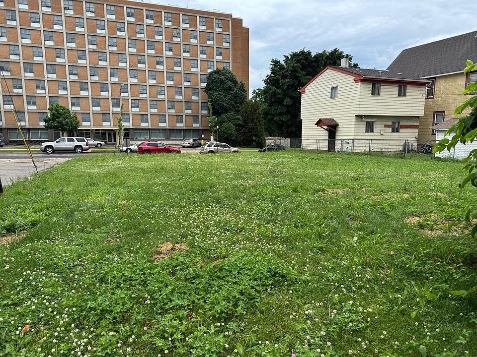 2nd image of 223 North 33RD STREET