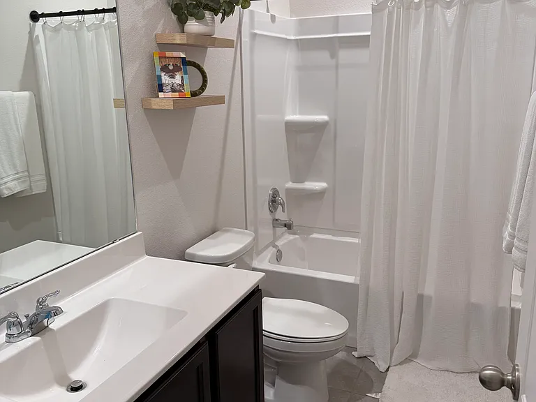 1784 NW Villa Contesa Ct — Photo 10