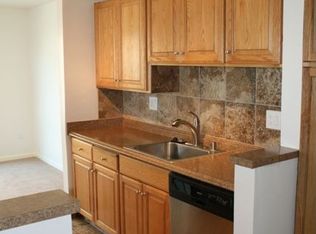 5 Admiral Dr #F201, Emeryville, CA 94608