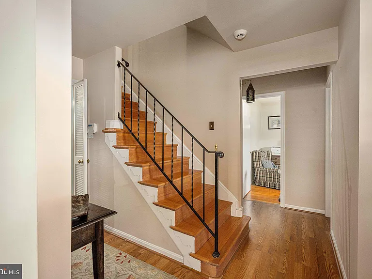 6917 Stoneybrooke Ln — Photo 15