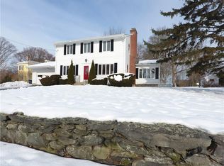 30 Balcom Ave, Warwick, RI 02889