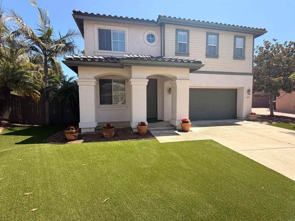 1043 Greenway Rd, Oceanside, CA 92057