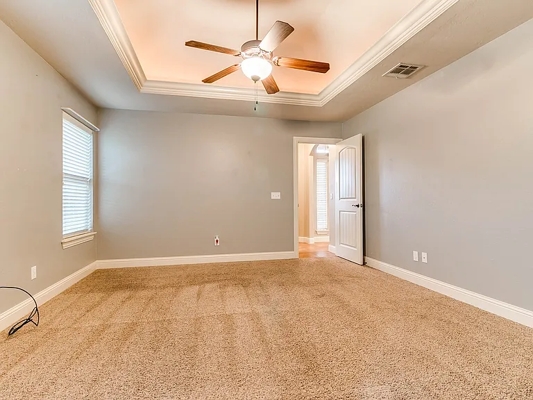 4909 Kelly Lakes Dr — Photo 36